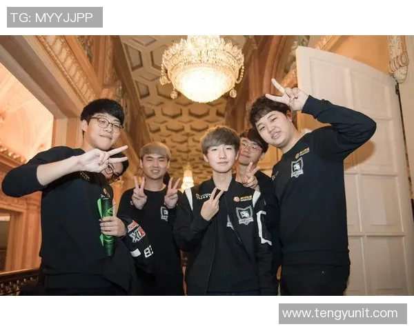 重庆篮球队崛起之路:从默默无闻到世界锦标赛的辉煌历程 重庆篮球队崛起之路:从默默无闻到世界锦标赛的辉煌历程